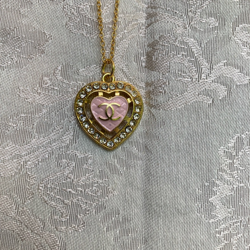FASHION charm, Zipper pull Gold & Pink Heart Necklace
